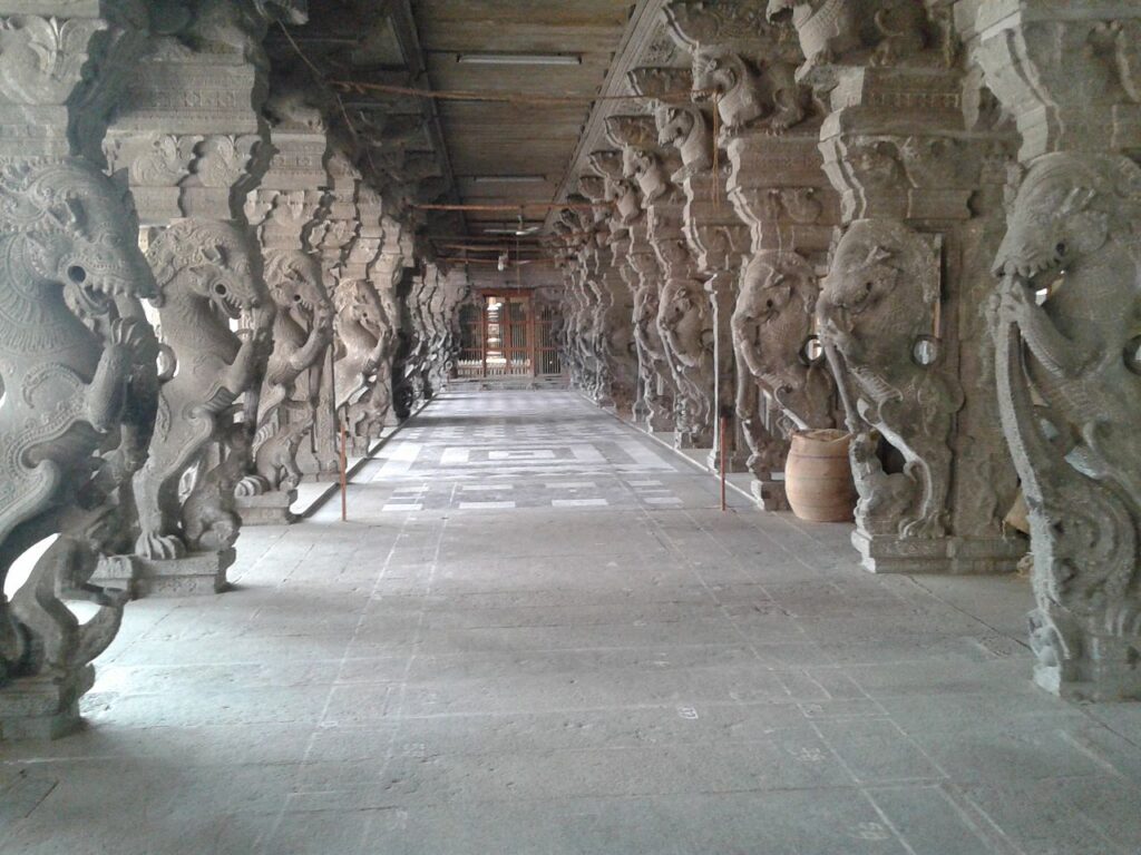 Nellaiappar-Temple-Musical-Pillars